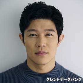 鈴木亮平