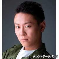 賀來 俊胤