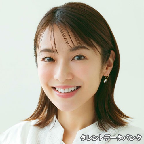 内山理名